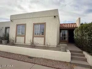 2231 West Fremont Drive, Tempe, AZ 85282 photo 2