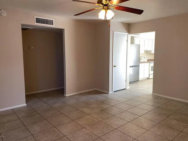 2231 West Fremont Drive, Tempe, AZ 85282 photo 3