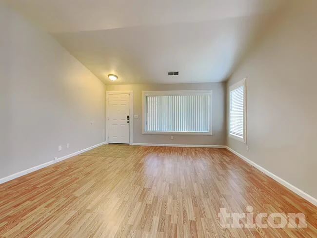 1436 Northwood Dr Fairfield, CA 94534 photo 3
