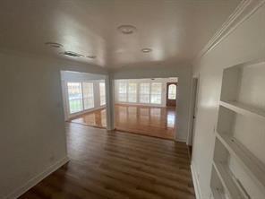 2415 West 10th Street, Austin, TX 78703 photo 2