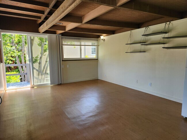 302-316 Kipling St Palo Alto, CA 94301 photo 2