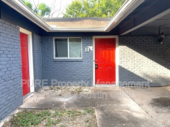 2607 Parker Ln Austin, TX 78741 photo 2