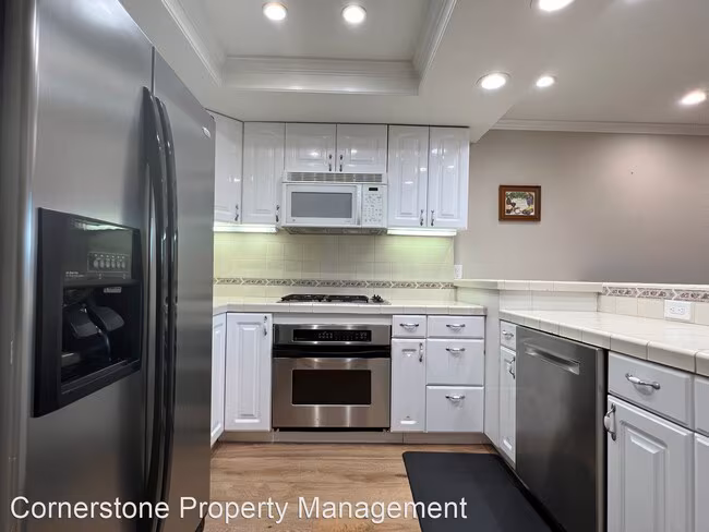 236 W Rincon Ave #B photo 5