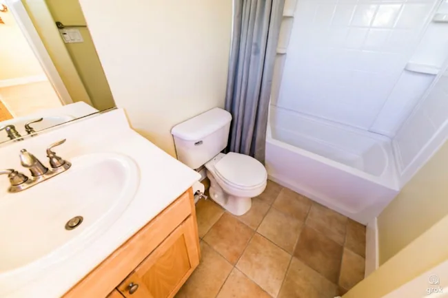 6115 Old Quarry Loop, Oakland, CA 94605 photo 4