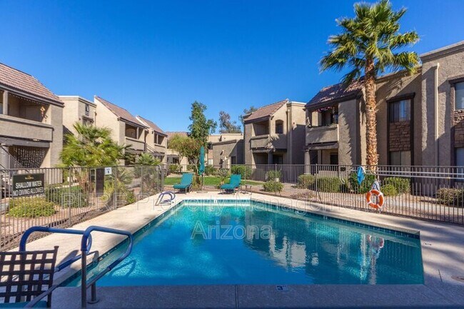 5995 N 78th St Scottsdale, AZ 85250 photo 2
