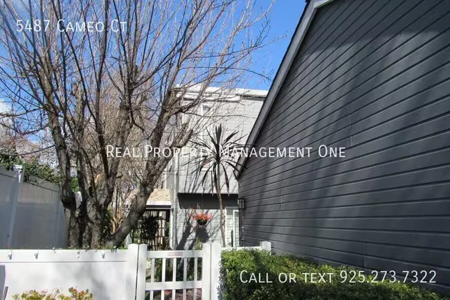 5487 Cameo Ct Pleasanton, CA 94588 photo 2