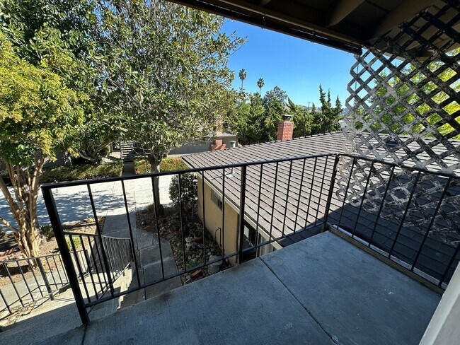 665 Chemeketa Dr San Jose, CA 95123 photo 3