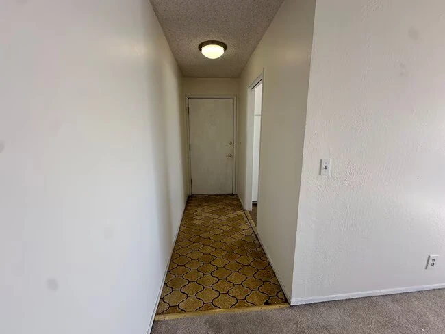 665 Chemeketa Dr San Jose, CA 95123 photo 5