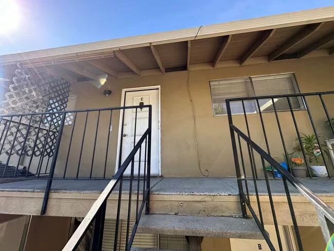 665 Chemeketa Dr San Jose, CA 95123 photo 2