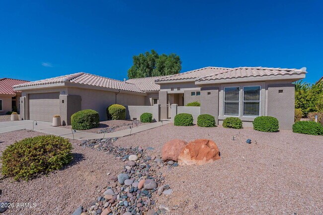 22408 N Las Vegas Dr Sun City West, AZ 85375 photo 5