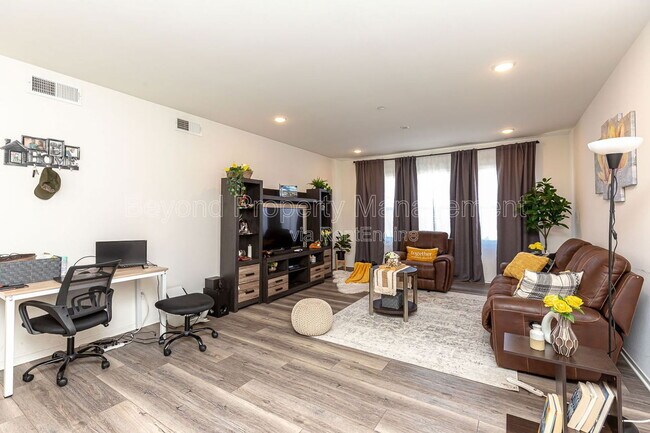 5405 Beach Grass Ln San Diego, CA 92154 photo 4