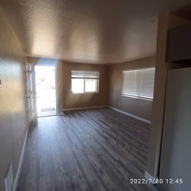 7605 Ridgewood Drive, Everett, WA 98203 photo 3