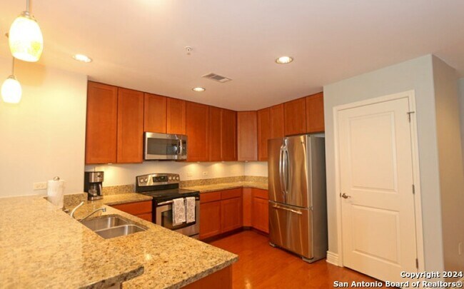 215 N Center Unit 301 photo 5