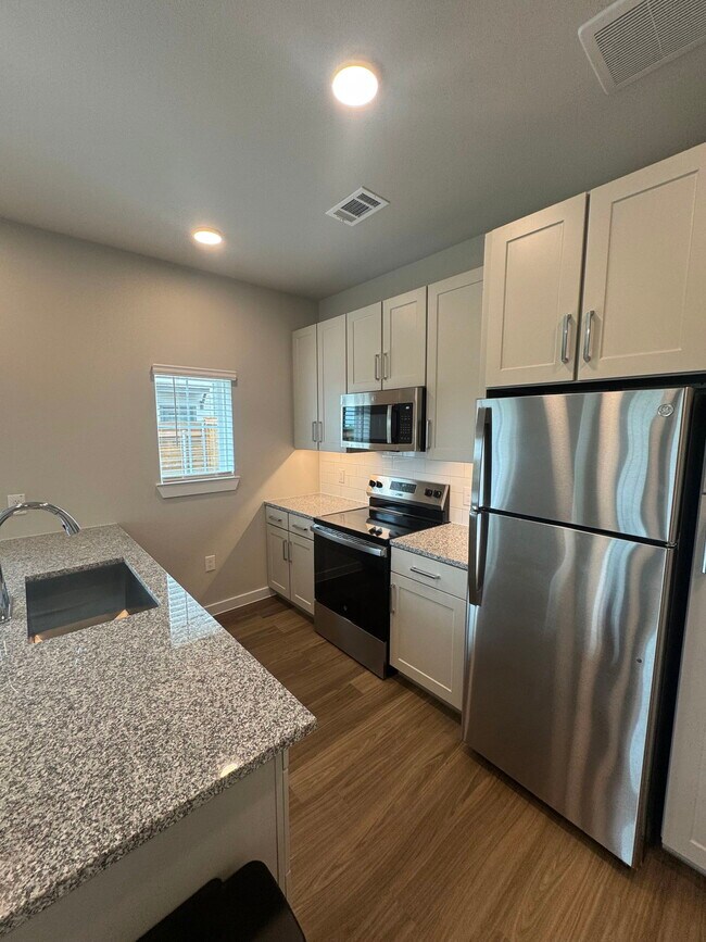 13052 N Saginaw Blvd Haslet, TX 76052 photo 5