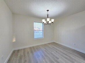7546 Rice Lane, Dallas, TX 75241 photo 3