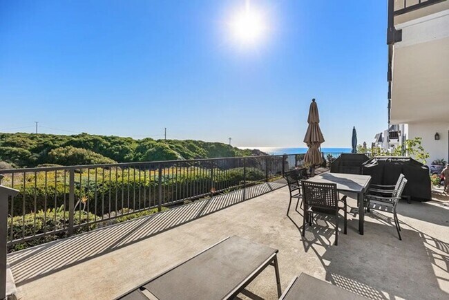 235 Avenida Lobeiro San Clemente, CA 92672 photo 4