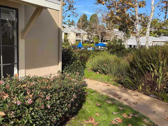 12229 Carmel Vista Rd San Diego, CA 92130 photo 3