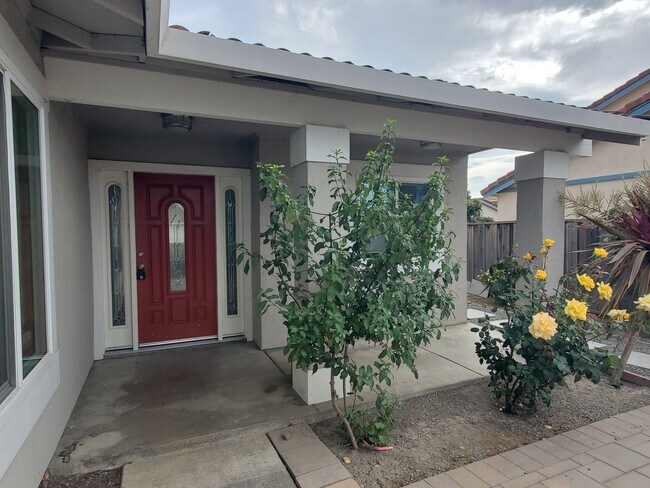 4964 Antioch Loop, Union City, CA 94587 photo 4