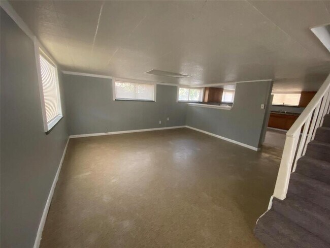 4315 Green Oak Drive, Oak Trail Shores, TX 76048 photo 3