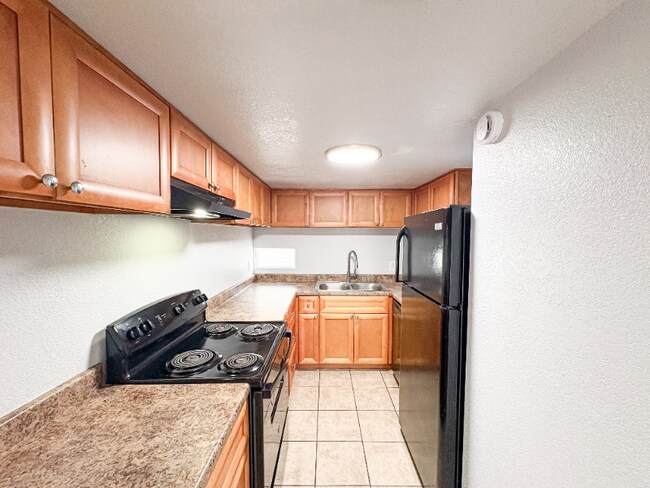 6802 N 17th Ave Phoenix, AZ 85021 photo 5