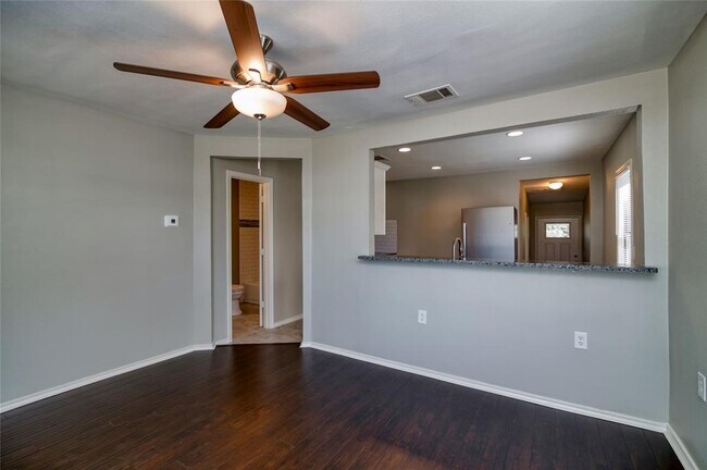 4523 Rockwood Drive, Fort Worth, TX 76114 photo 5