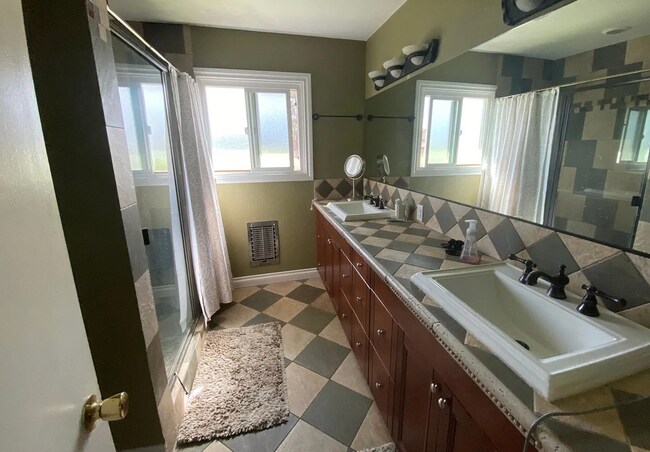 5071-5073 55th St San Diego, CA 92115 photo 4