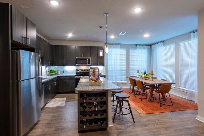 30020 Creekside Ter Dr Spring, TX 77386 photo 4