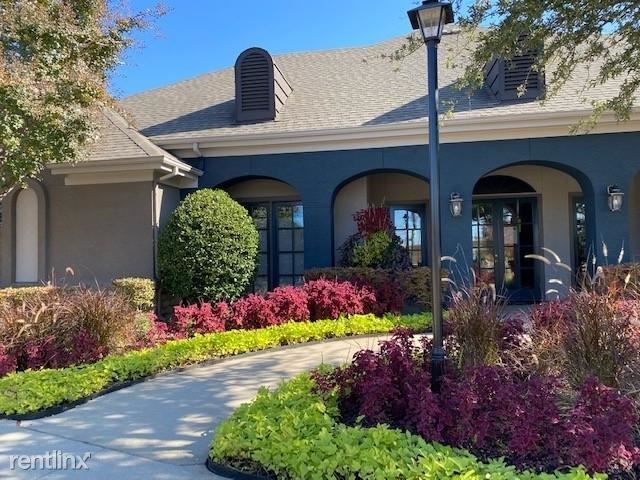 500 W Cartwright Rd Mesquite, TX 75180 photo 2