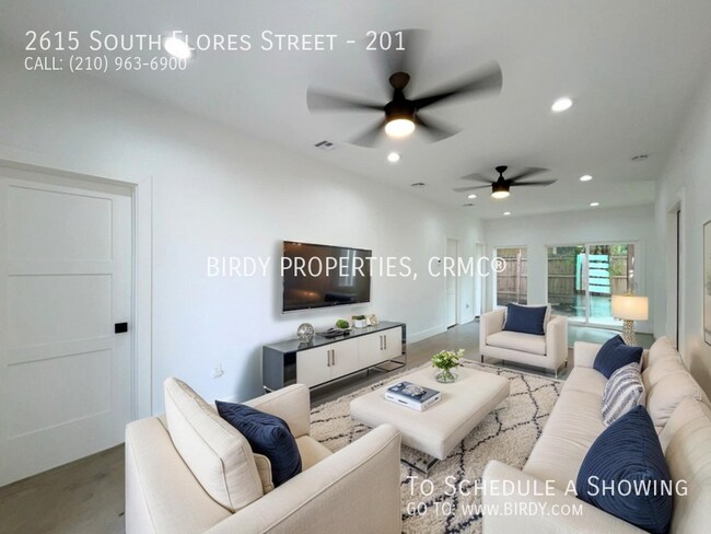 2615 S Flores St San Antonio, TX 78204 photo 2
