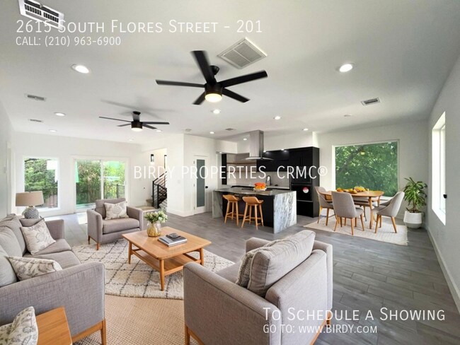 2615 S Flores St San Antonio, TX 78204 photo 4