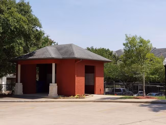 7631 US-290 Austin, TX 78736 photo 4