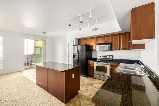 1920 E Bell Rd Phoenix, AZ 85022 photo 2