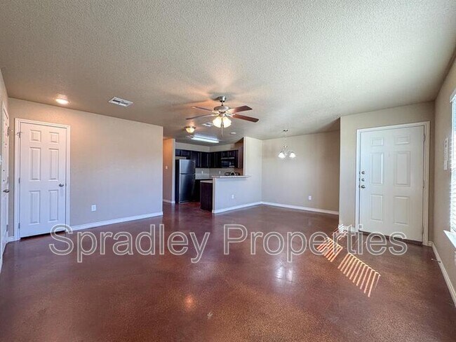 1526 Brady Way Belton, TX 76513 photo 3