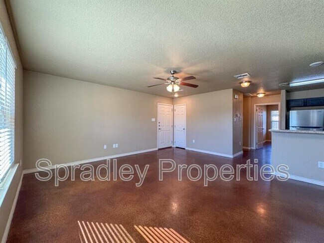 1526 Brady Way Belton, TX 76513 photo 2