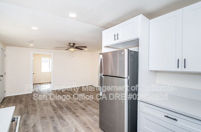 136-138 Demona Pl Spring Valley, CA 91977 photo 5