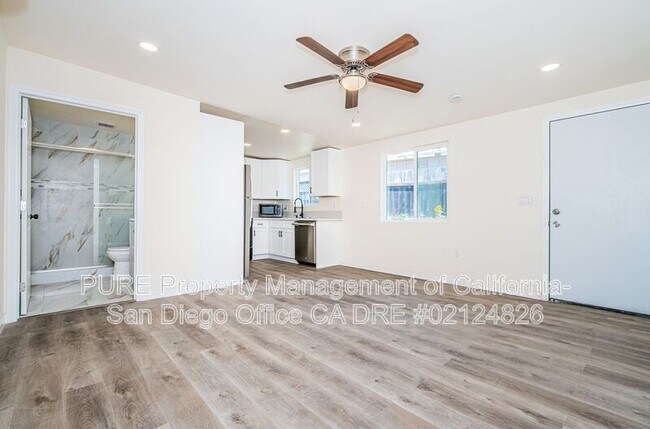 136-138 Demona Pl Spring Valley, CA 91977 photo 2