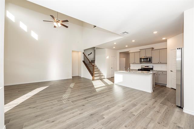 1001 Marigold St Princeton, TX 75407 photo 2