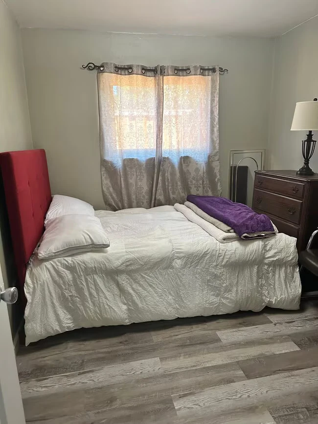 296 Calais Dr Pinole, CA 94564 photo 4