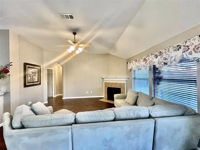 3210 W Glenwood Dr Wylie, TX 75098 photo 5