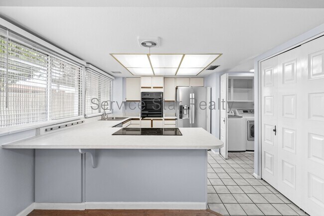 4705 W Northern Ave photo 4