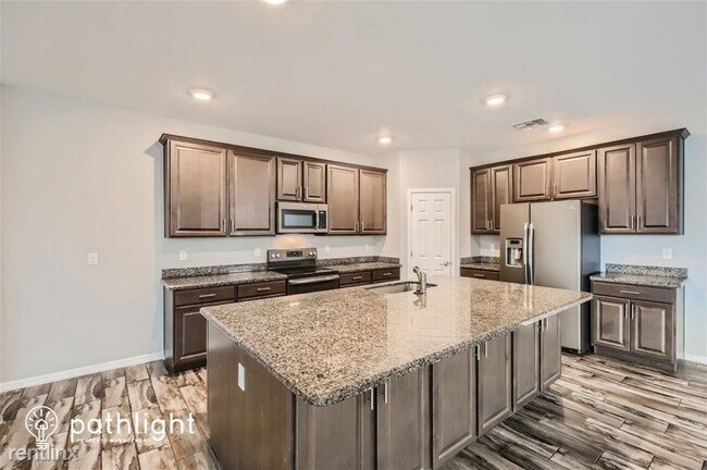 12042 West Fillmore Street, Avondale, AZ 85323 photo 2