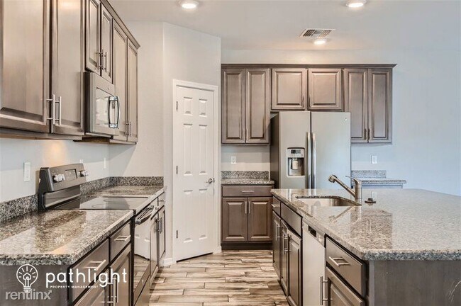 12042 West Fillmore Street, Avondale, AZ 85323 photo 3