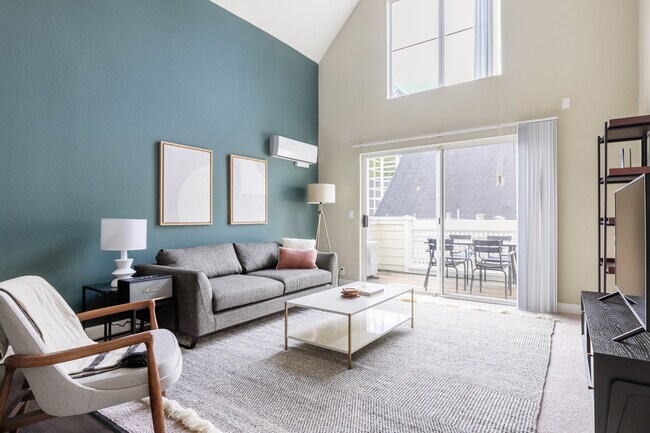 335 Hawthorne Ave Palo Alto, CA 94301