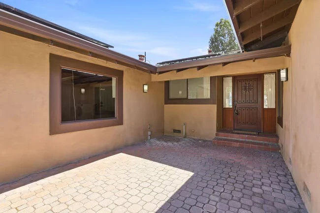 10200 Parrish View Dr Gilroy, CA 95020 photo 5
