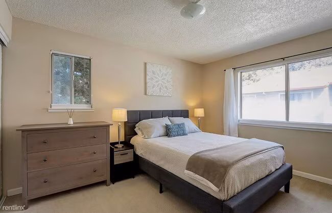 29629 Mountain Oak Court, Hayward, CA 94544 photo 5