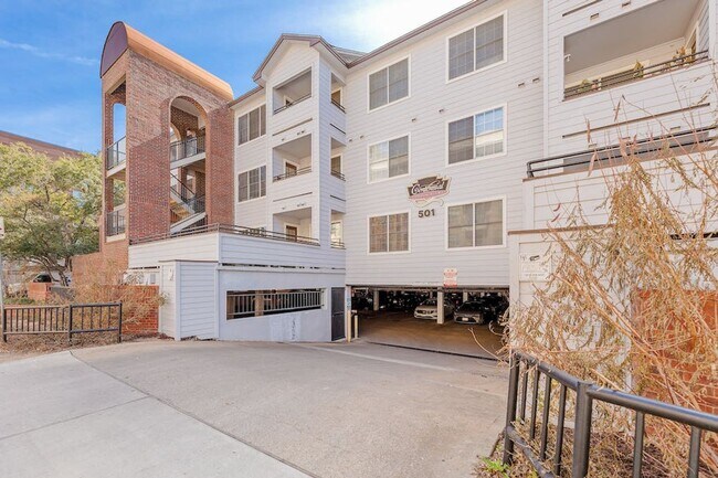 Centennial Condominiums photo 3