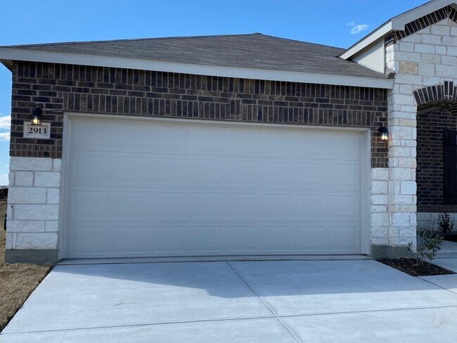 2913 Brisco Way, Aubrey, TX 76227 photo 2