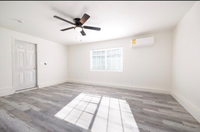 4344 Keeler Ave San Diego, CA 92113 photo 3