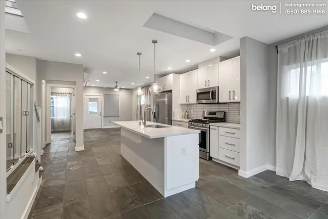 1162 63rd St Oakland, CA 94608 photo 5
