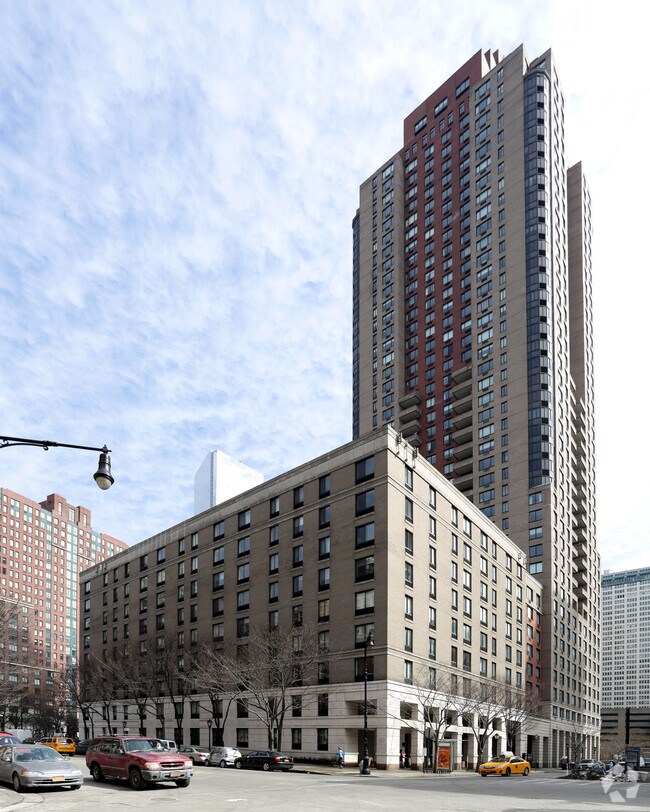 Liberty Court photo 4